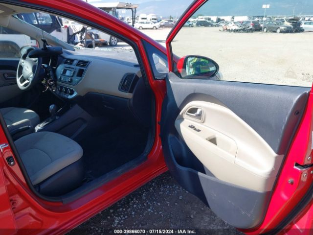 Photo 4 VIN: KNADN5A35F6445619 - KIA RIO 