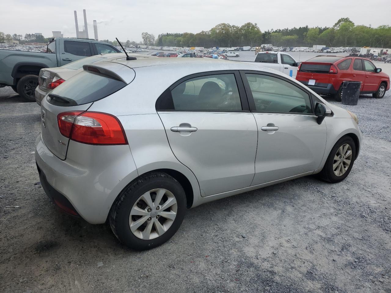 Photo 2 VIN: KNADN5A36D6214824 - KIA RIO 