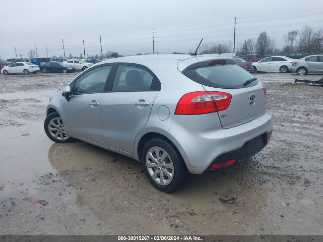 Photo 2 VIN: KNADN5A37C6012220 - KIA RIO5 