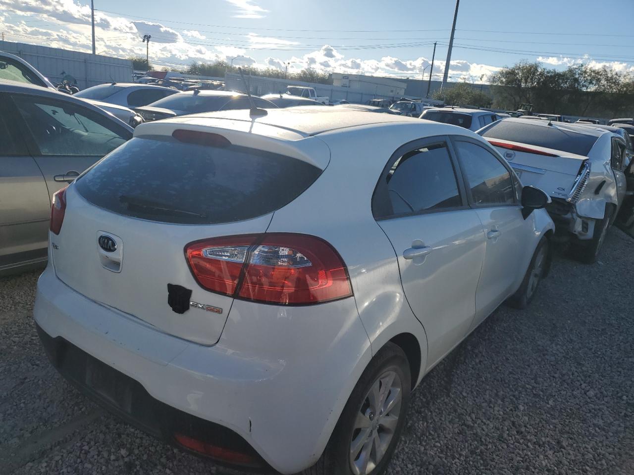 Photo 2 VIN: KNADN5A37D6301597 - KIA RIO 