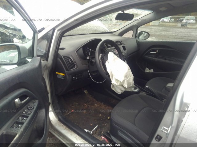 Photo 4 VIN: KNADN5A39C6030735 - KIA RIO 