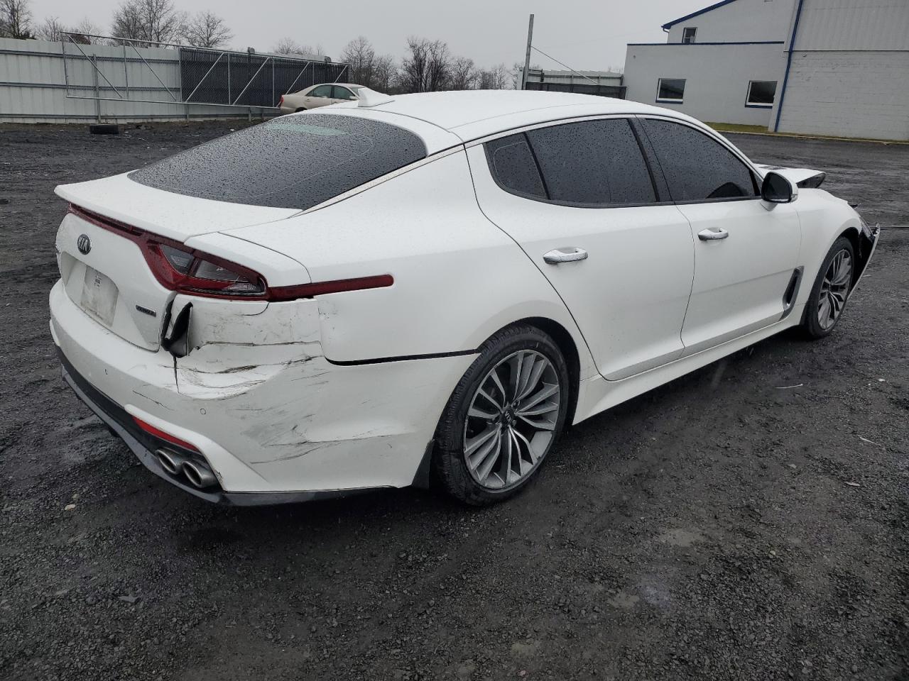 Photo 2 VIN: KNAE15LA0K6041908 - KIA STINGER 