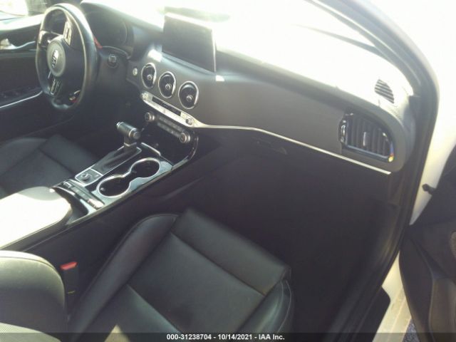 Photo 4 VIN: KNAE15LA4M6093996 - KIA STINGER 