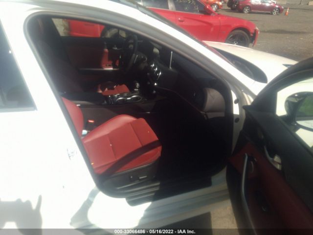 Photo 4 VIN: KNAE15LA5L6073769 - KIA STINGER 