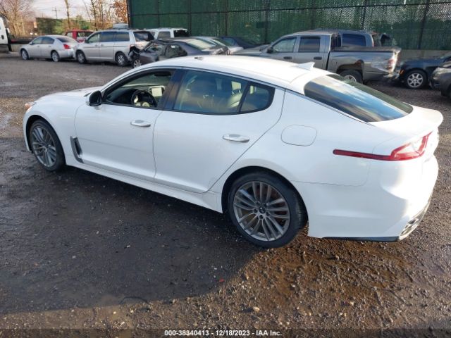 Photo 2 VIN: KNAE15LA7J6035909 - KIA STINGER 