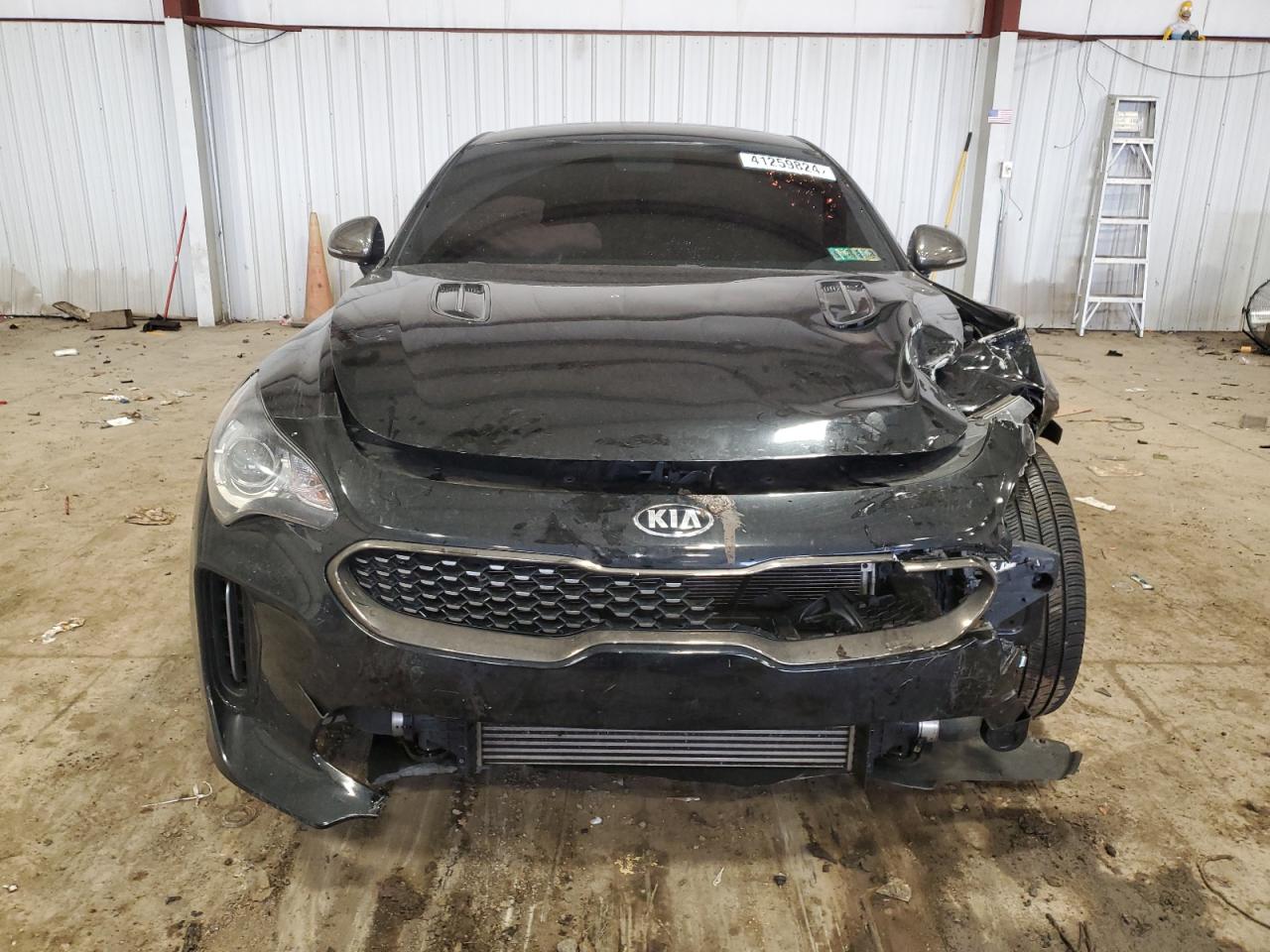 Photo 4 VIN: KNAE15LA7L6072574 - KIA STINGER 