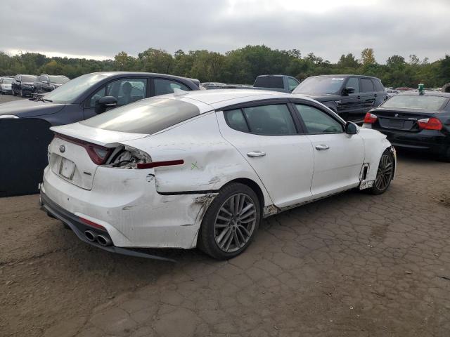 Photo 2 VIN: KNAE15LA9J6033126 - KIA STINGER 