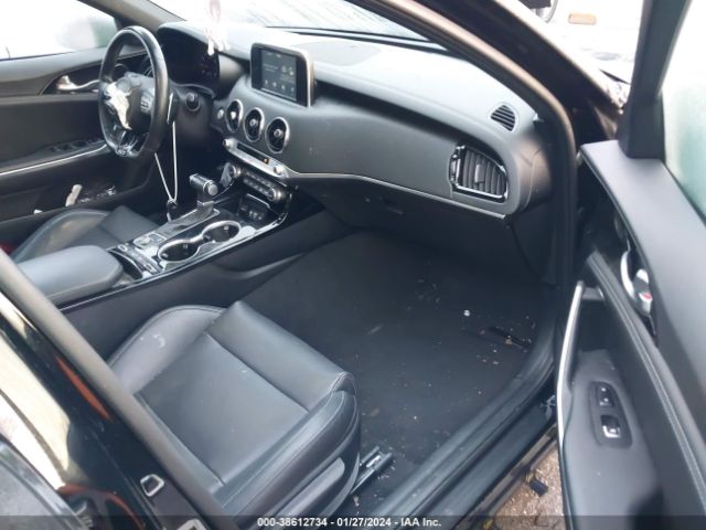 Photo 4 VIN: KNAE15LA9M6088129 - KIA STINGER 