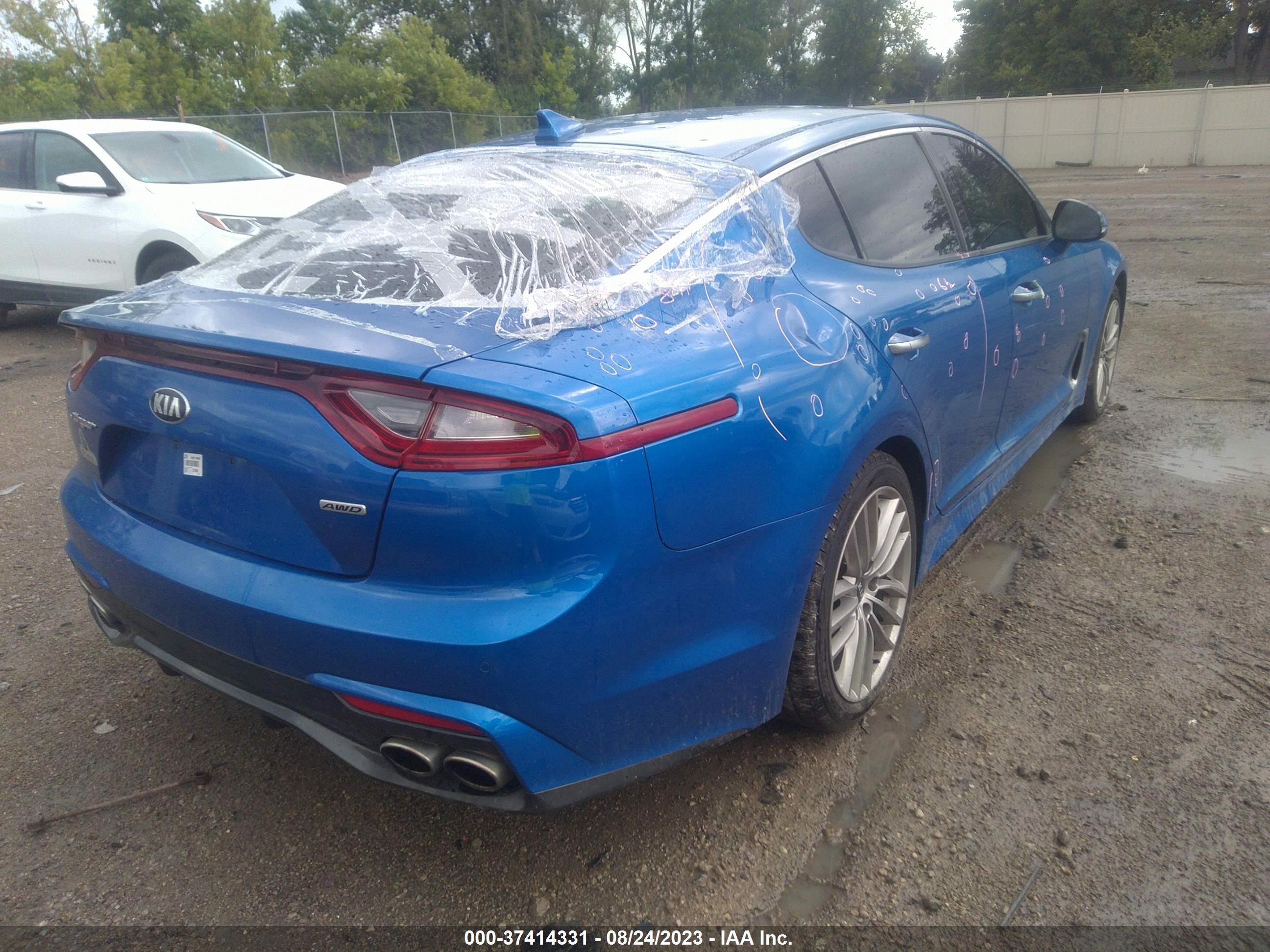 Photo 3 VIN: KNAE15LAXJ6016108 - KIA STINGER 