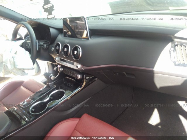 Photo 4 VIN: KNAE15LAXL6072245 - KIA STINGER 