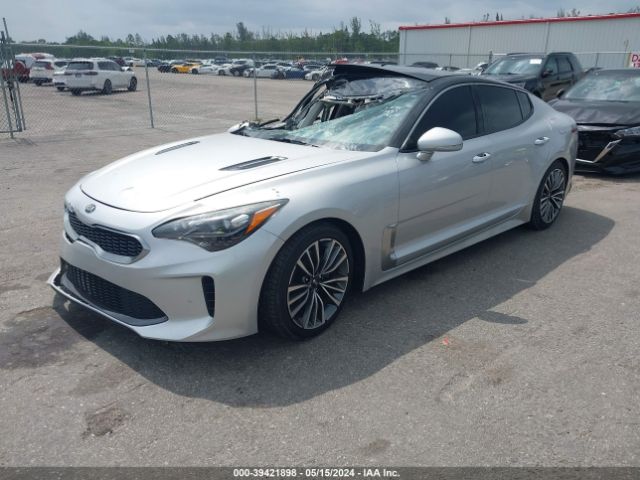 Photo 1 VIN: KNAE25LA0J6017586 - KIA STINGER 