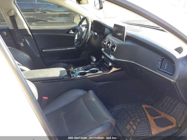 Photo 4 VIN: KNAE25LAXJ6011374 - KIA STINGER 