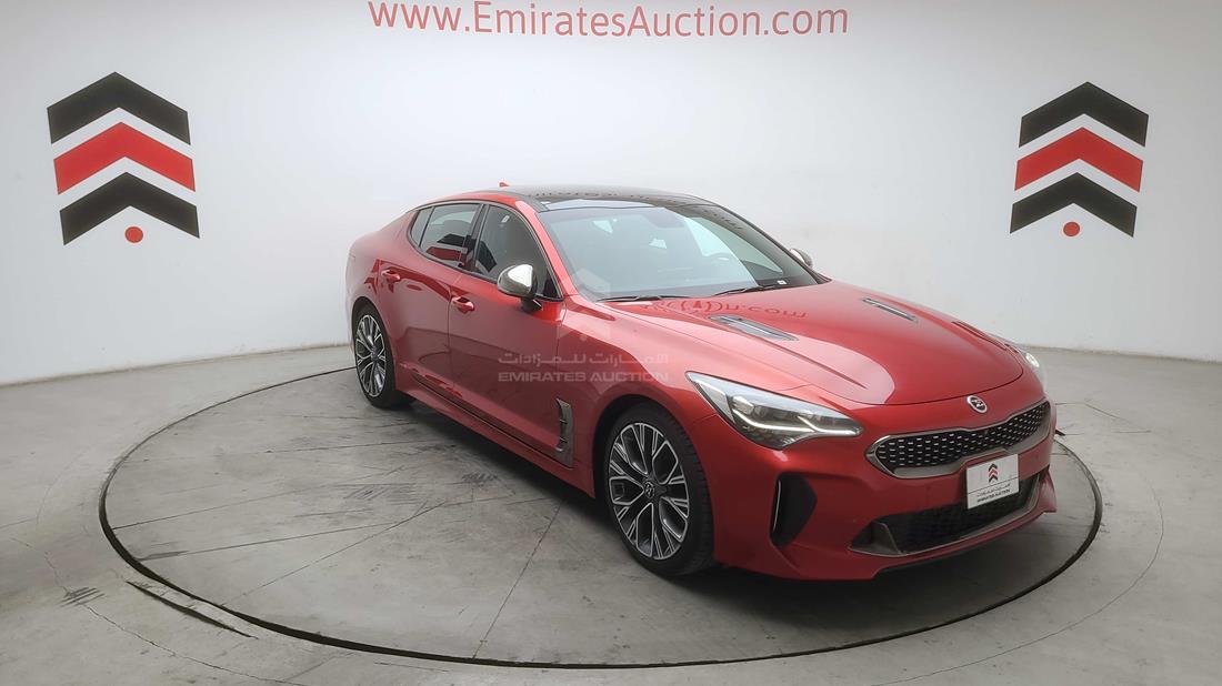 Photo 9 VIN: KNAE351A6L6069582 - KIA STINGER 