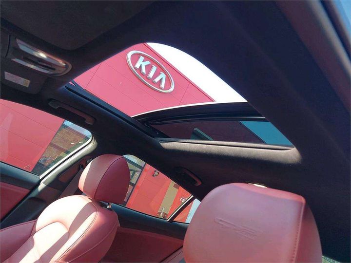 Photo 16 VIN: KNAE351BDJ6019810 - KIA STINGER 