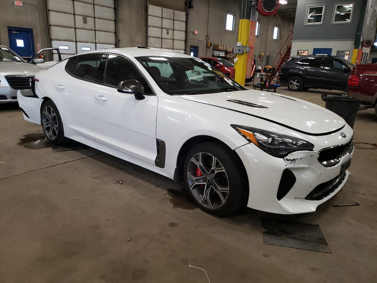 Photo 3 VIN: KNAE35LC0K6045212 - KIA STINGER 