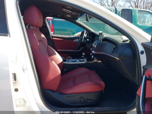 Photo 4 VIN: KNAE35LC0K6046618 - KIA STINGER 