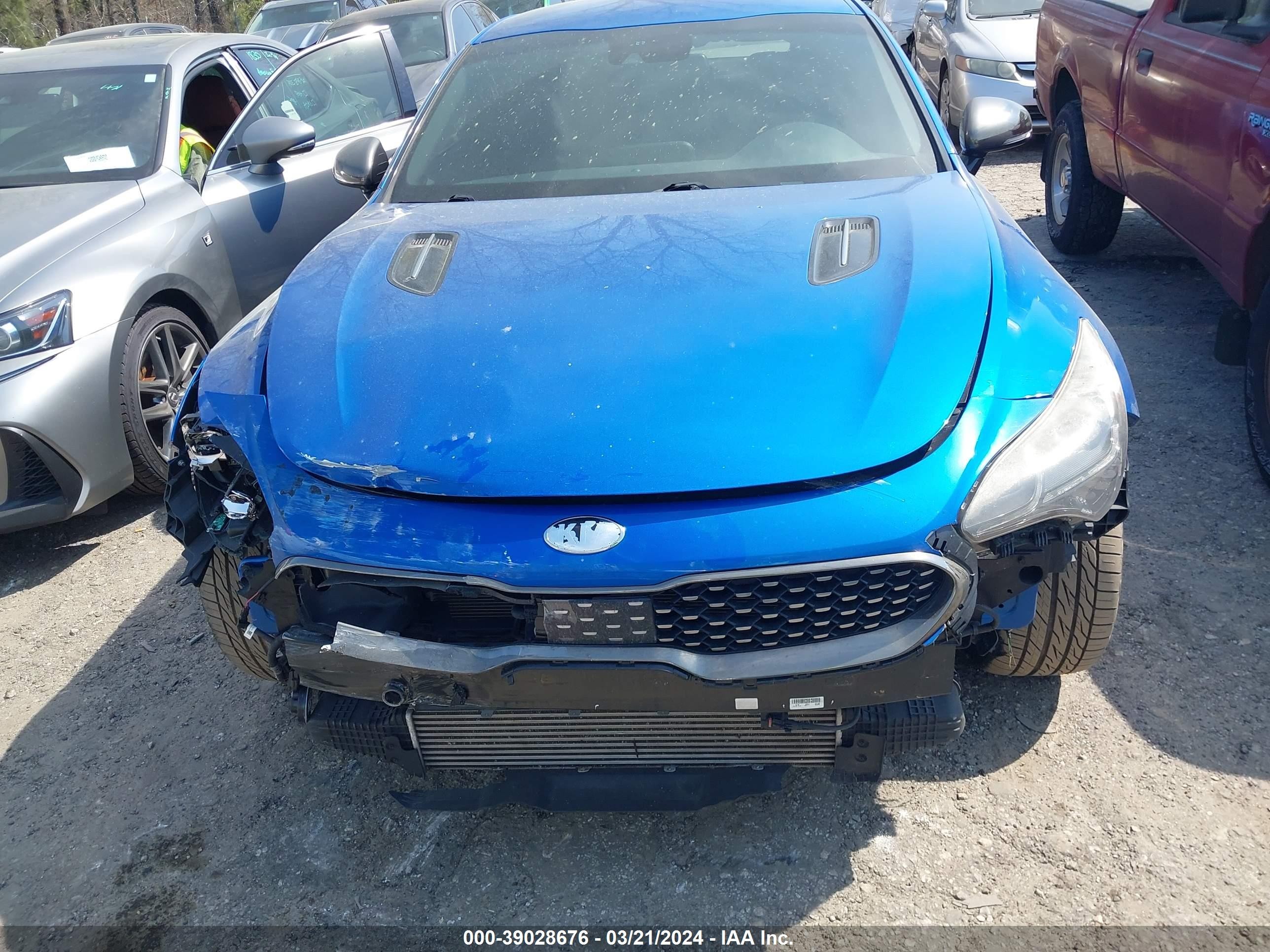 Photo 5 VIN: KNAE35LC3J6012512 - KIA STINGER 