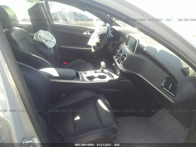 Photo 4 VIN: KNAE35LC4J6040822 - KIA STINGER 