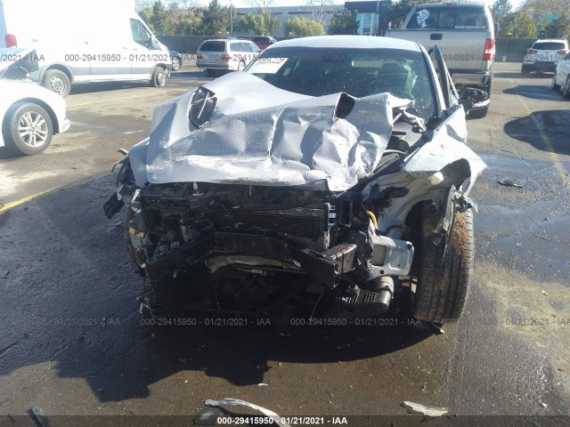 Photo 5 VIN: KNAE35LC4J6040822 - KIA STINGER 