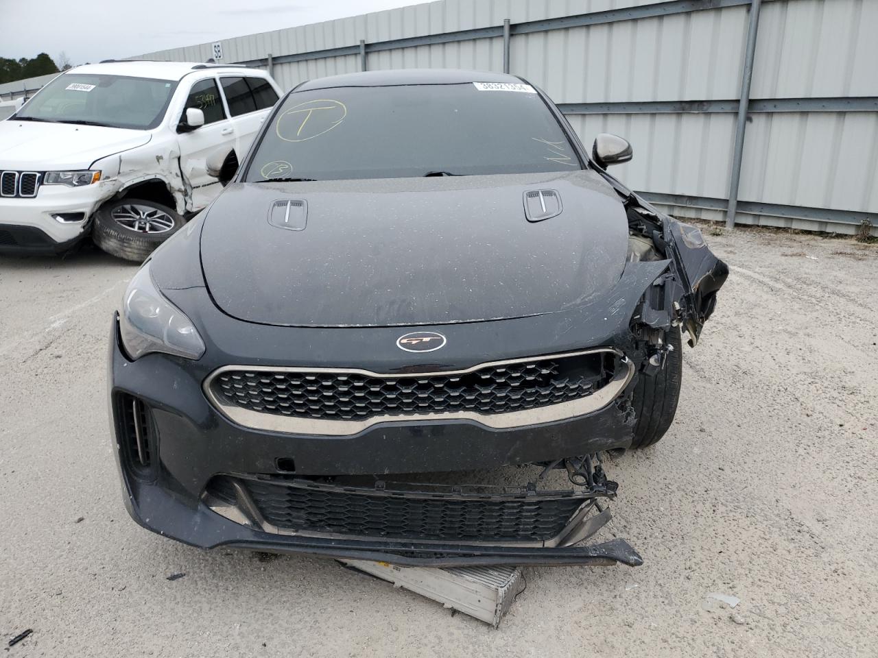 Photo 4 VIN: KNAE35LC4K6052650 - KIA STINGER 