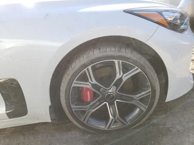 Photo 8 VIN: KNAE35LC4M6090382 - KIA STINGER GT 