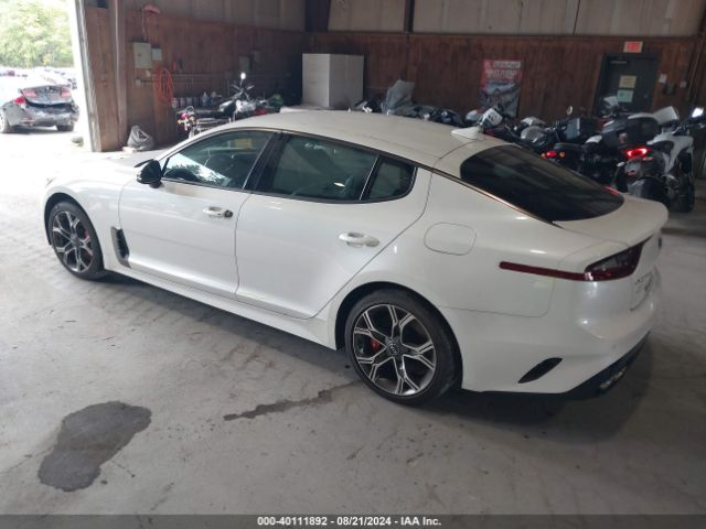 Photo 2 VIN: KNAE35LC6J6030812 - KIA STINGER 