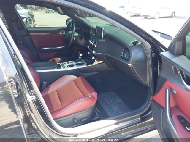 Photo 4 VIN: KNAE35LC6M6089038 - KIA STINGER 