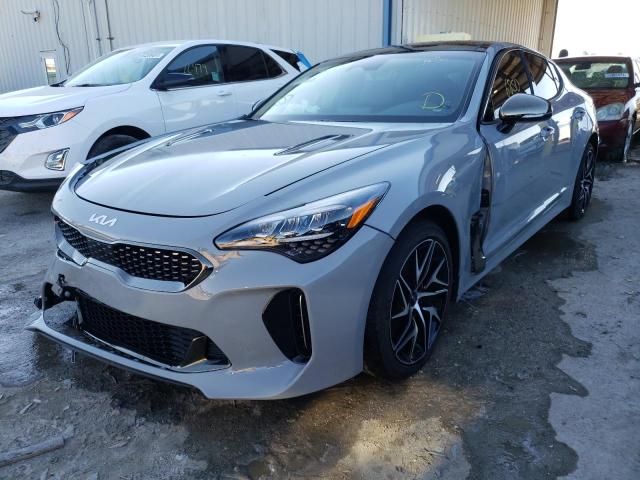 Photo 1 VIN: KNAE35LD2N6107657 - KIA STINGER GT 