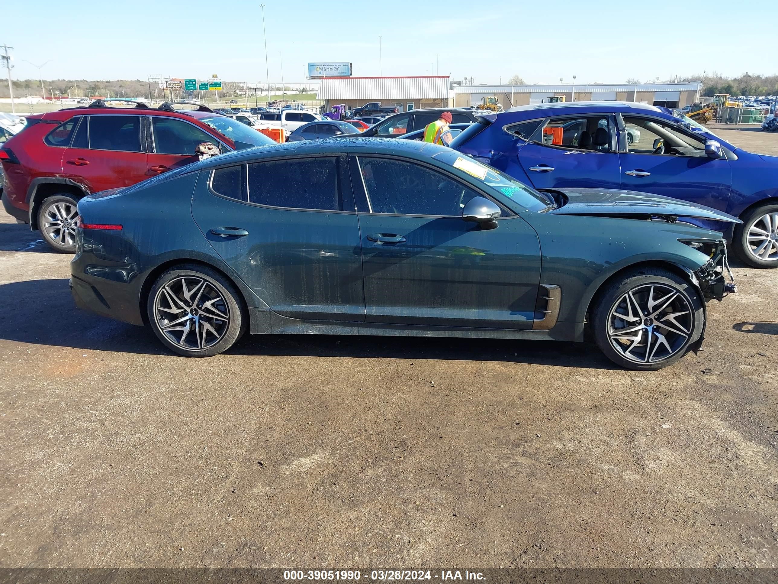 Photo 12 VIN: KNAE35LD4P6136614 - KIA STINGER 