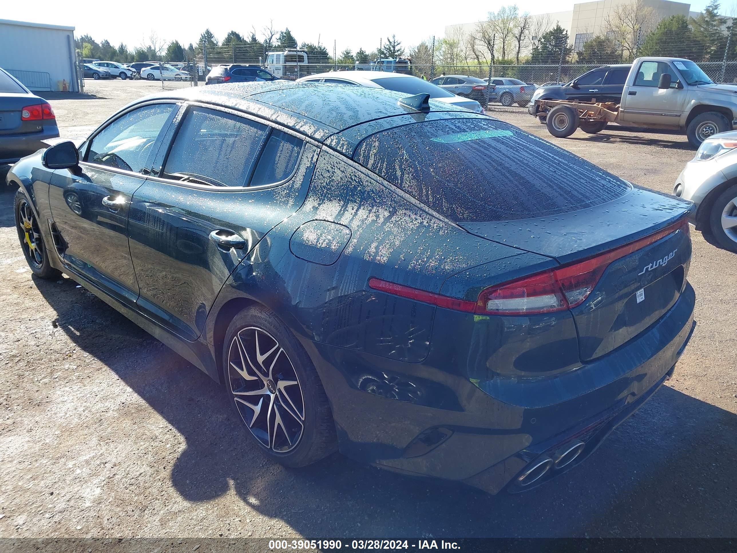 Photo 2 VIN: KNAE35LD4P6136614 - KIA STINGER 