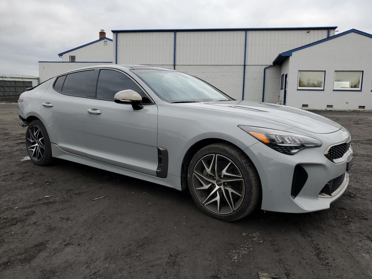 Photo 3 VIN: KNAE35LDXN6115540 - KIA STINGER 