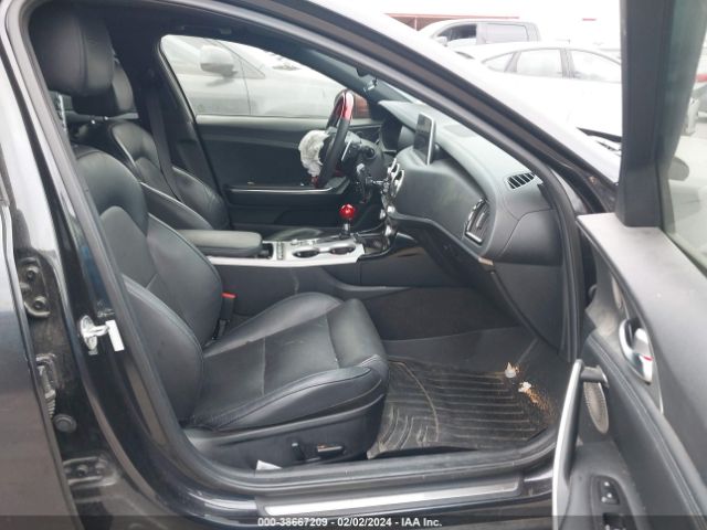 Photo 4 VIN: KNAE45LC1J6023652 - KIA STINGER 