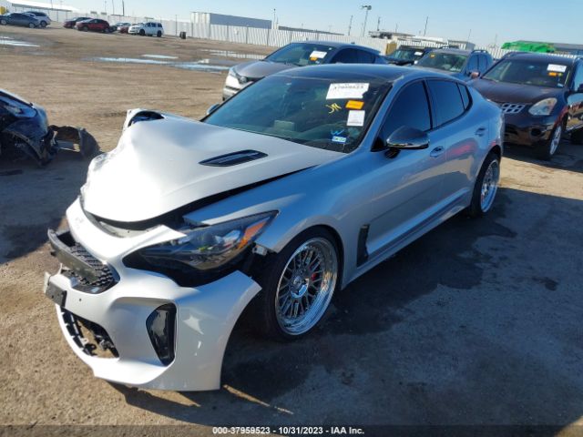 Photo 1 VIN: KNAE45LC2J6018122 - KIA STINGER 