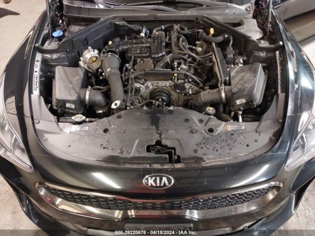 Photo 9 VIN: KNAE45LC5J6015604 - KIA STINGER 