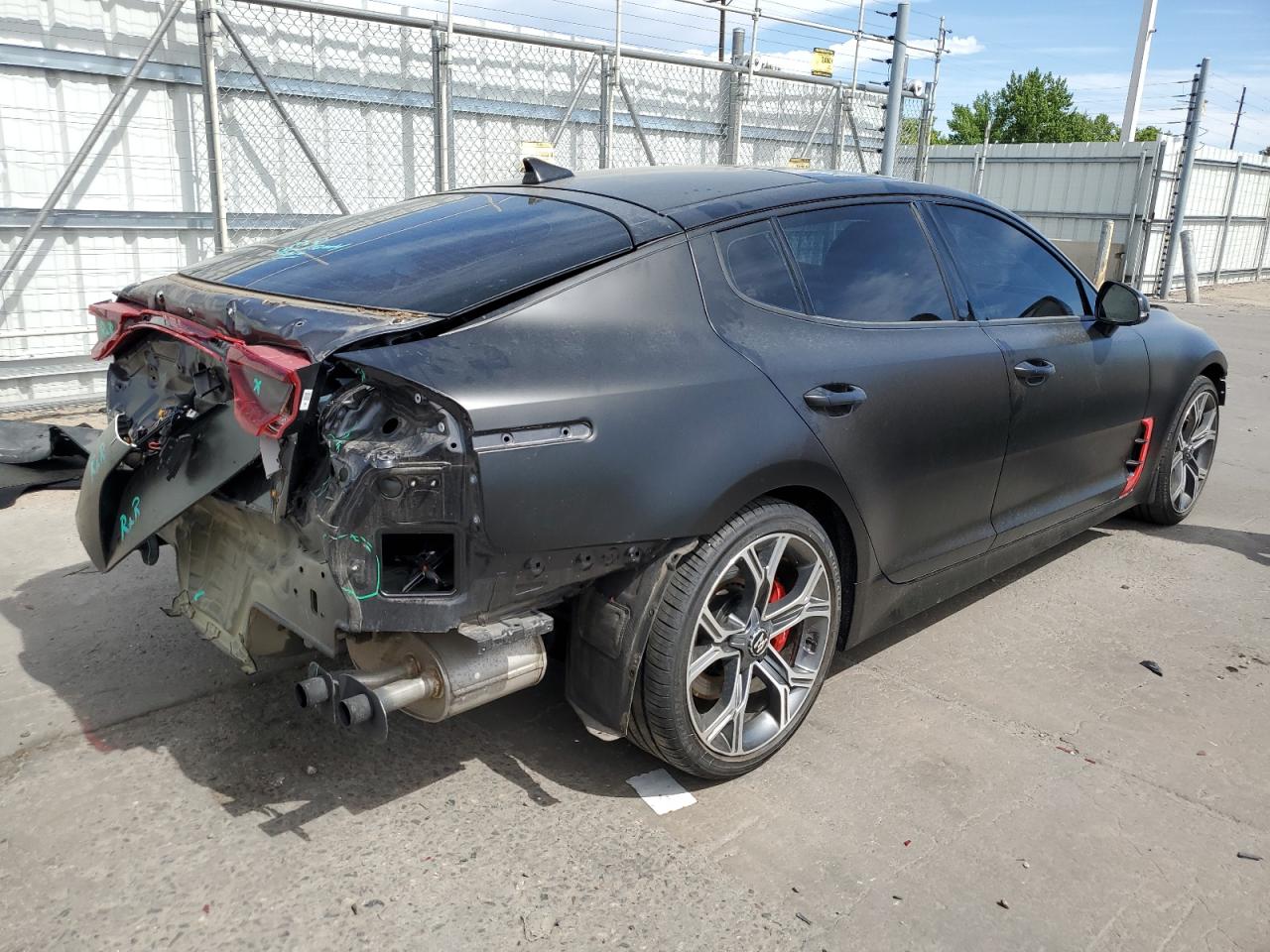 Photo 2 VIN: KNAE45LC5M6089383 - KIA STINGER 