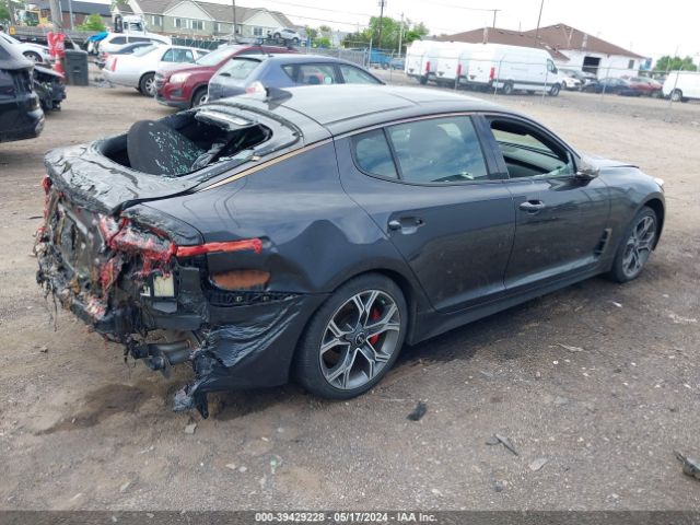 Photo 3 VIN: KNAE45LC6J6030595 - KIA STINGER 