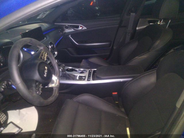 Photo 4 VIN: KNAE45LC8N6107330 - KIA STINGER 