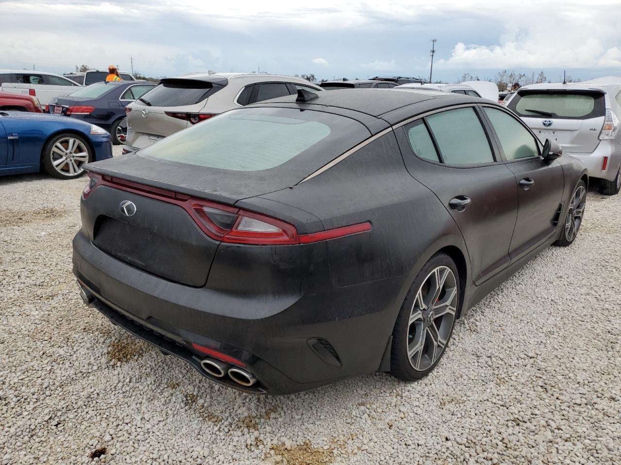 Photo 3 VIN: KNAE45LC9K6058571 - KIA STINGER 