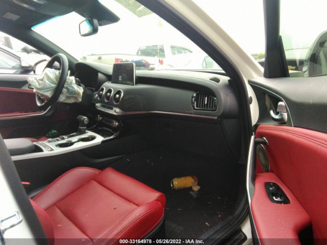 Photo 4 VIN: KNAE45LC9L6081432 - KIA STINGER 