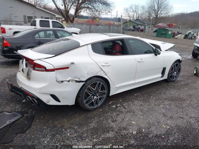 Photo 3 VIN: KNAE55LC0N6100241 - KIA STINGER 