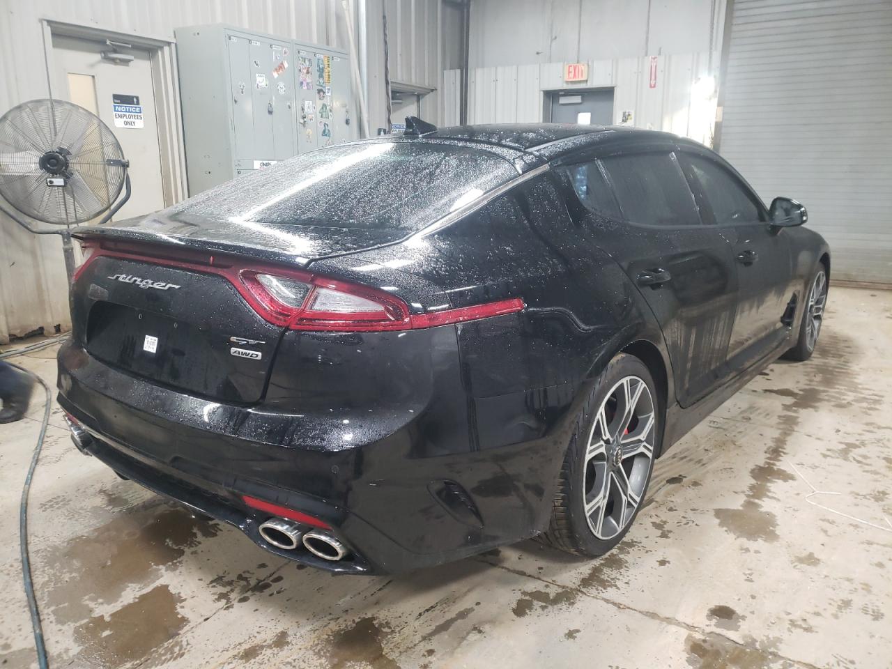 Photo 2 VIN: KNAE55LC3J6033757 - KIA STINGER 