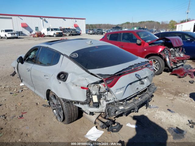 Photo 2 VIN: KNAE55LC4K6052061 - KIA STINGER 