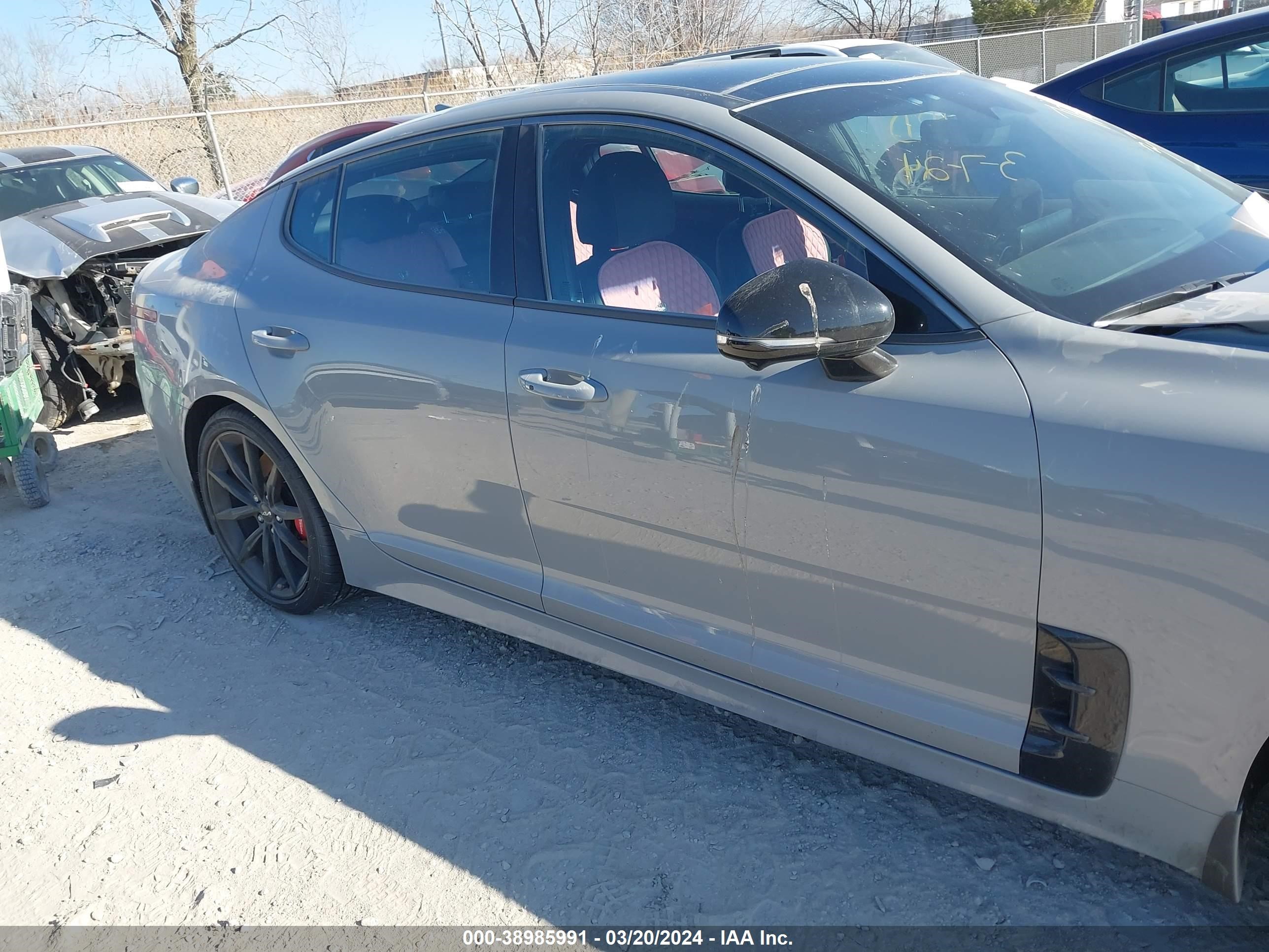 Photo 12 VIN: KNAE55LC7P6127469 - KIA STINGER 