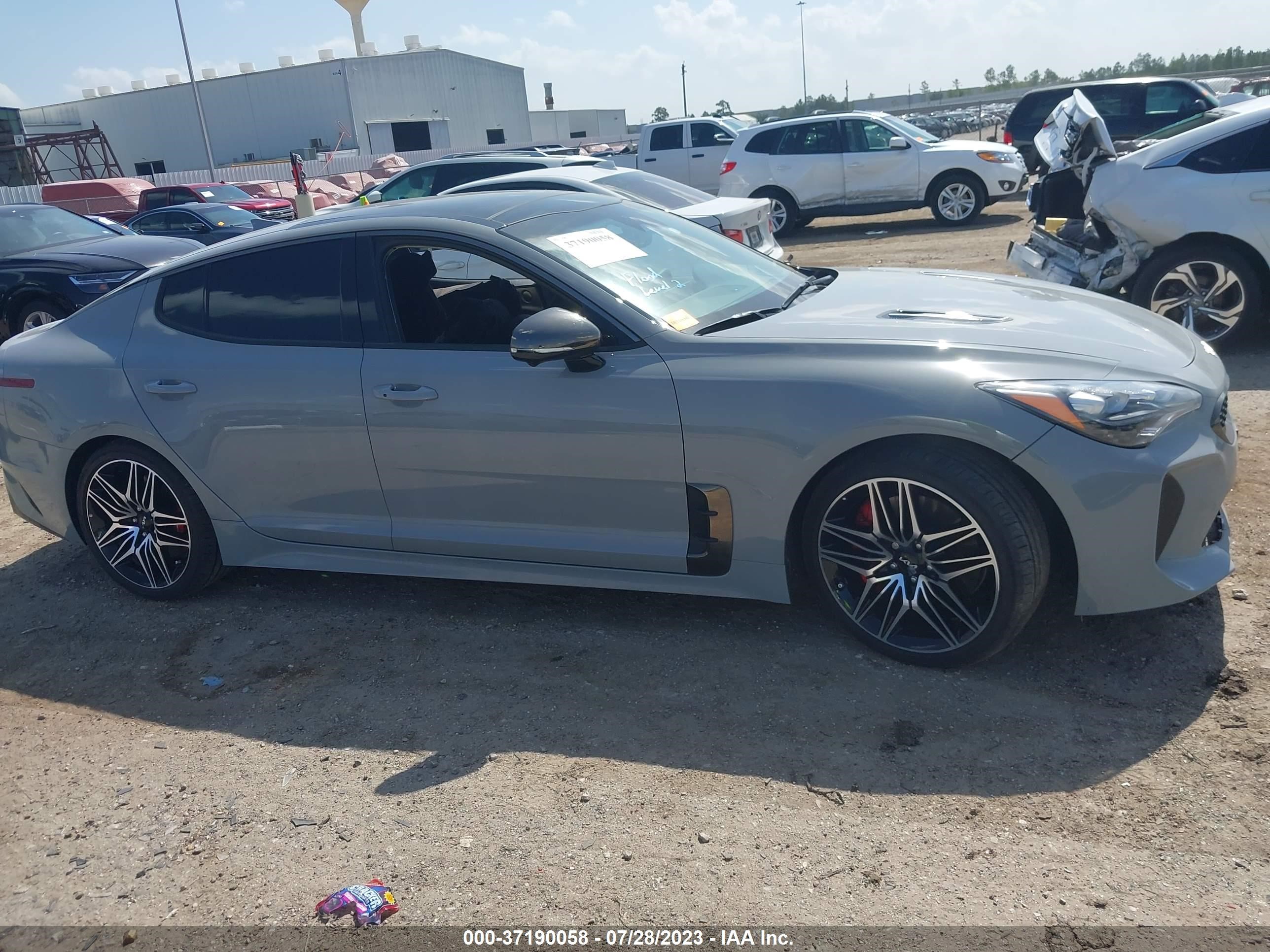 Photo 11 VIN: KNAE55LC8P6129943 - KIA STINGER 