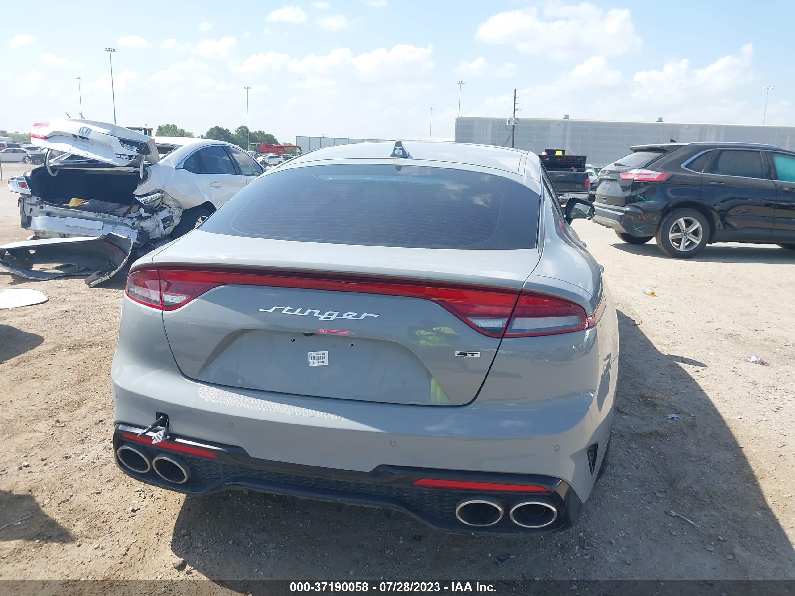 Photo 14 VIN: KNAE55LC8P6129943 - KIA STINGER 