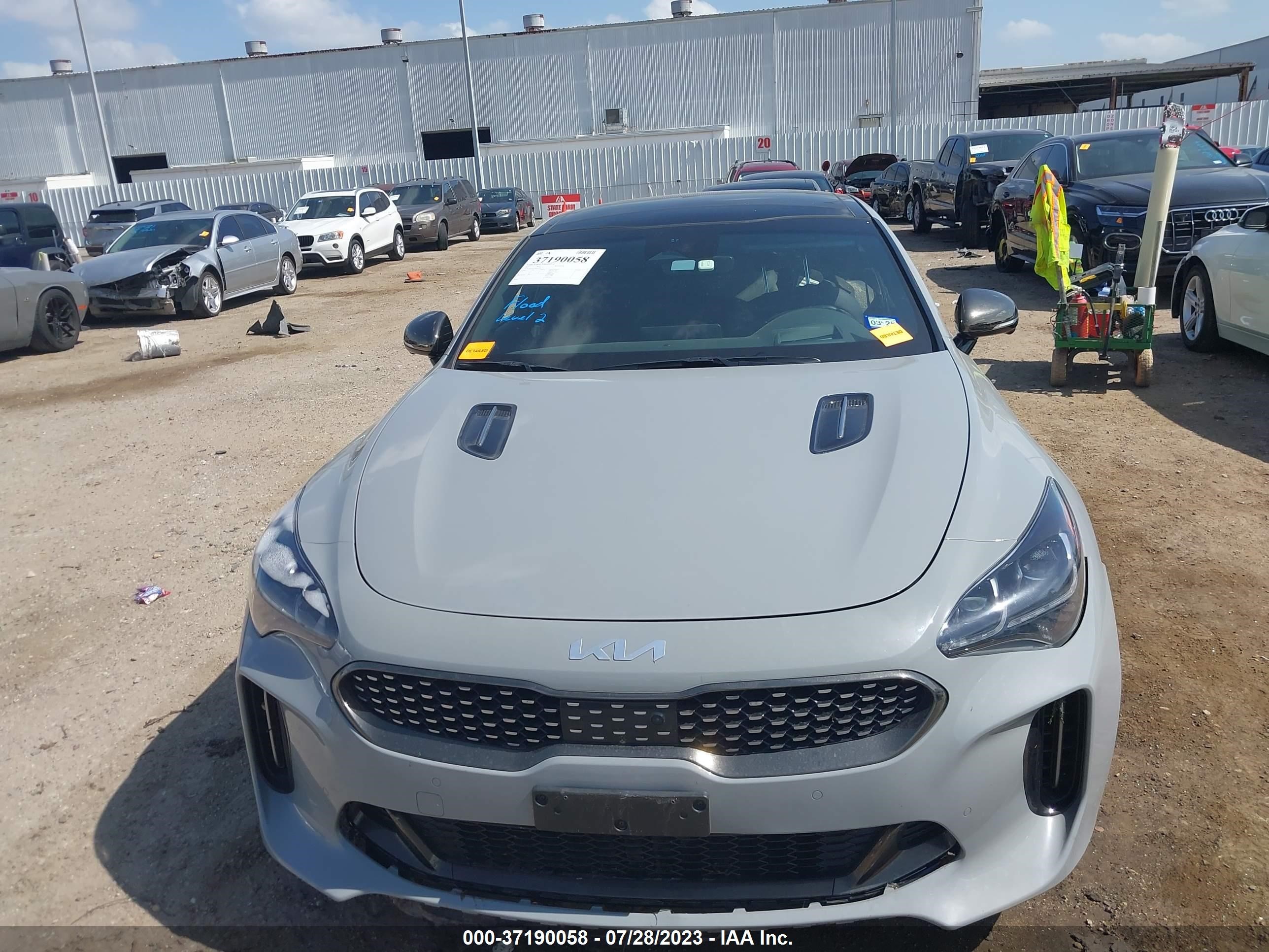 Photo 5 VIN: KNAE55LC8P6129943 - KIA STINGER 