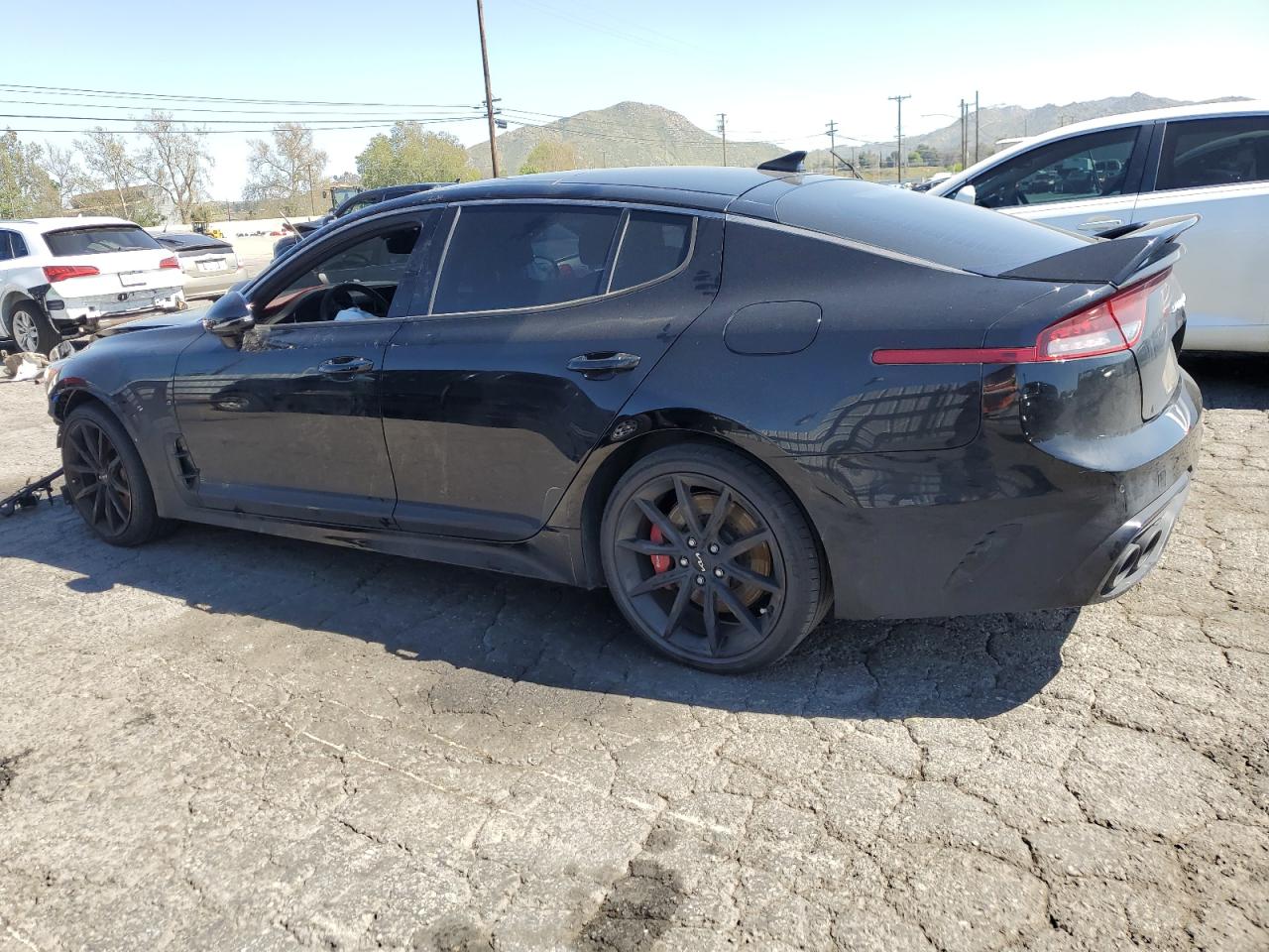 Photo 1 VIN: KNAE55LC9N6105017 - KIA STINGER 