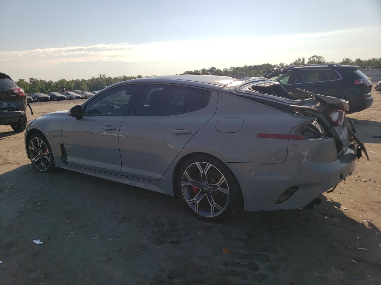 Photo 1 VIN: KNAE55LCXJ6018785 - KIA STINGER 