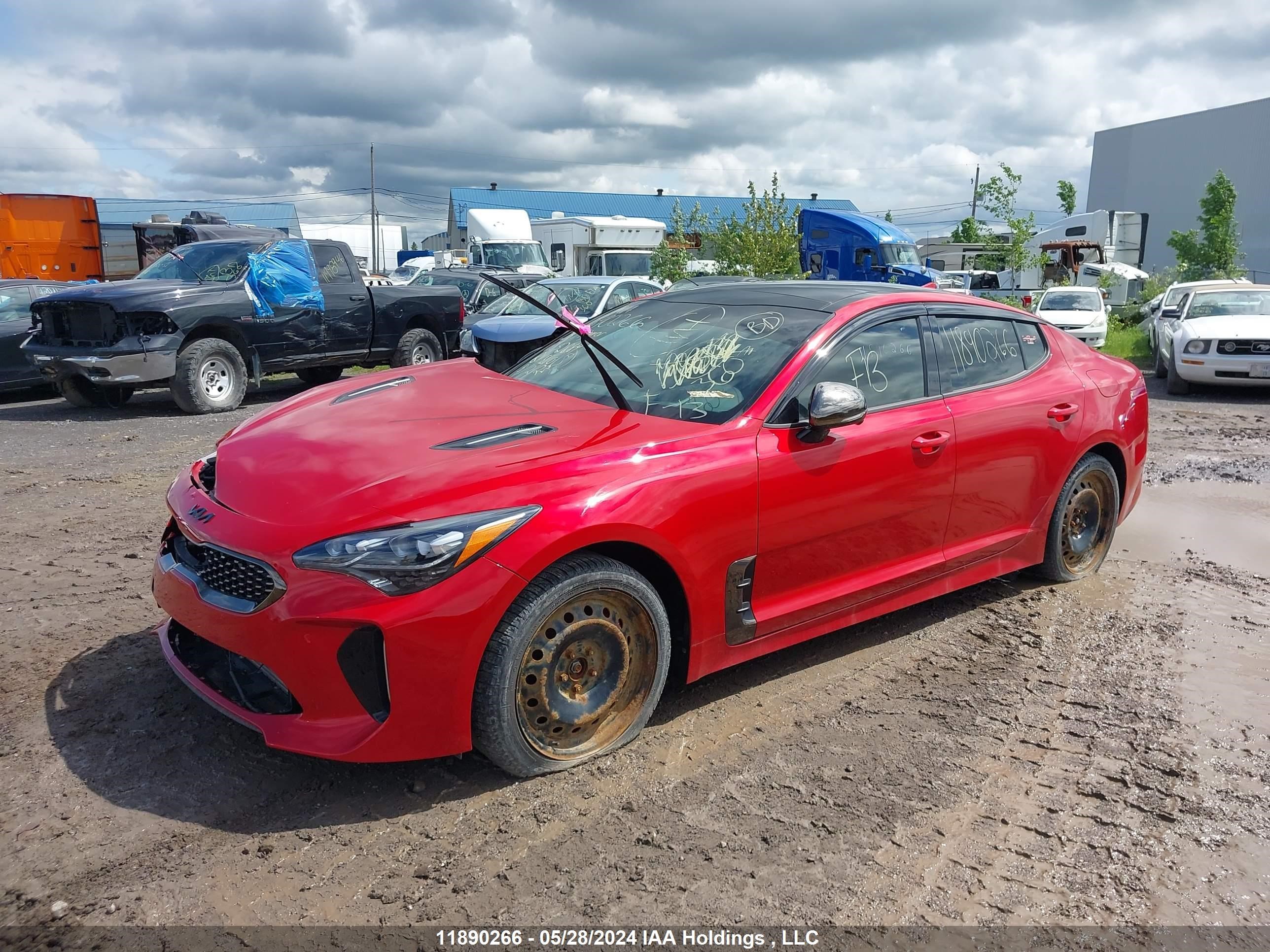 Photo 1 VIN: KNAE55LCXP6132889 - KIA STINGER 