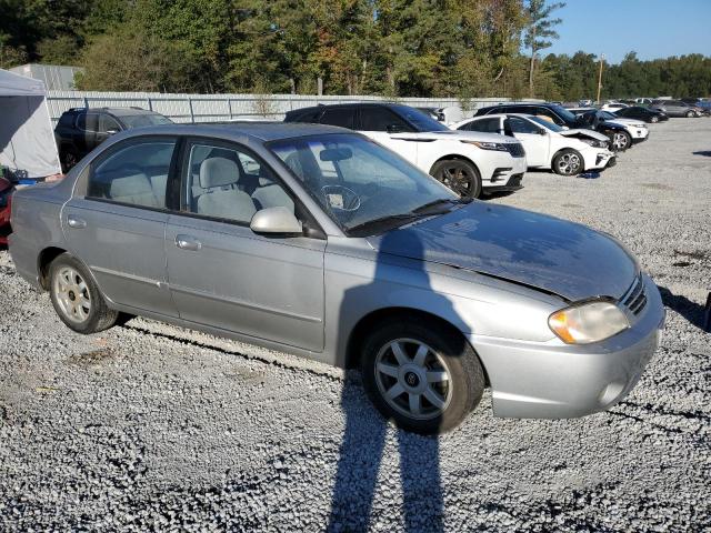 Photo 3 VIN: KNAFB121035213471 - KIA SPECTRA 